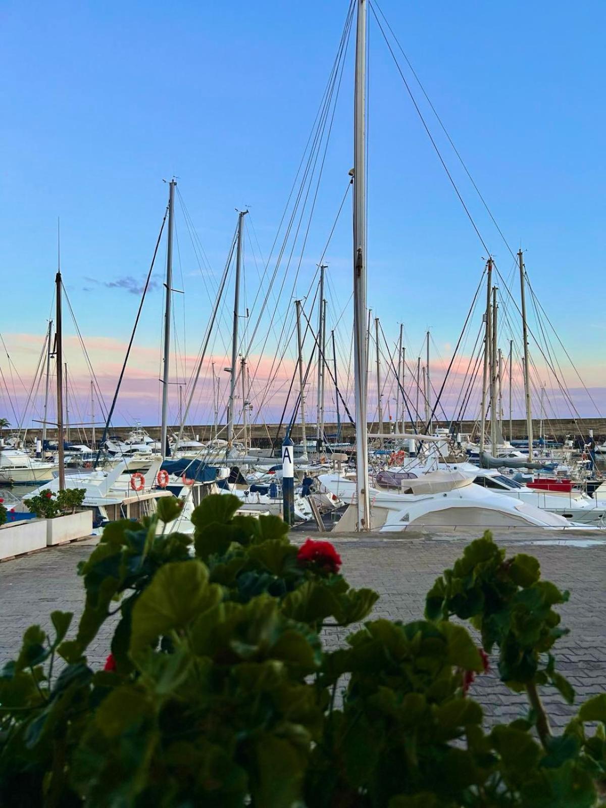 Casa Natalie La Marina Apartment Puerto Calero Bagian luar foto